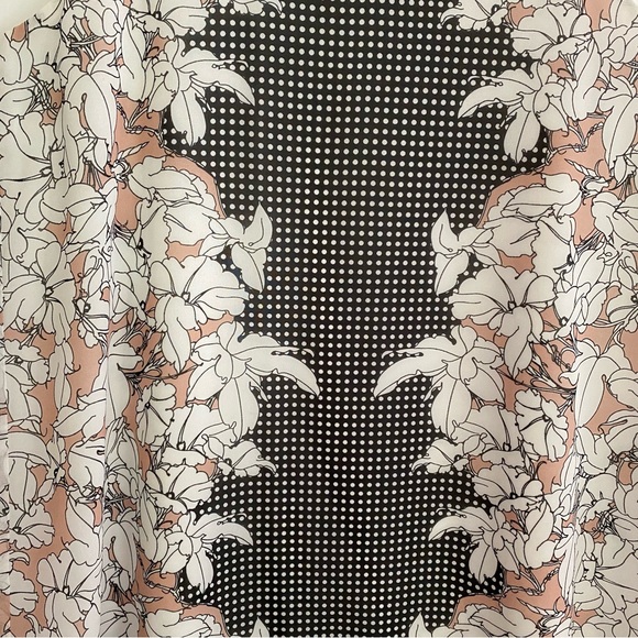 Max Studio sleeveless top SIZE XS - Picture 9 of 11